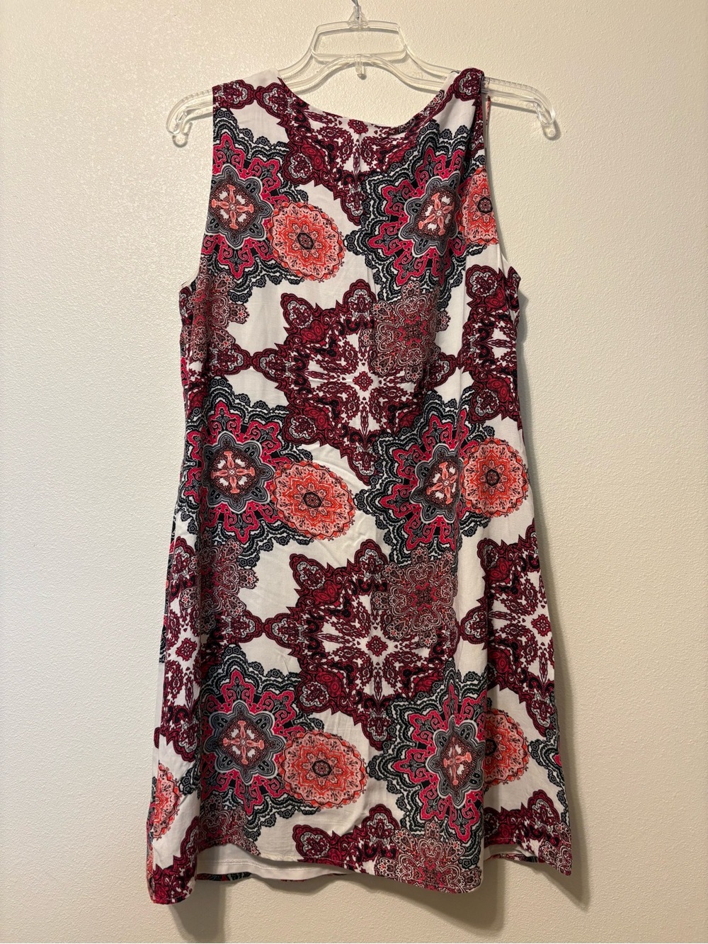 Dress Subcategory Identification - Picture 2 of 6